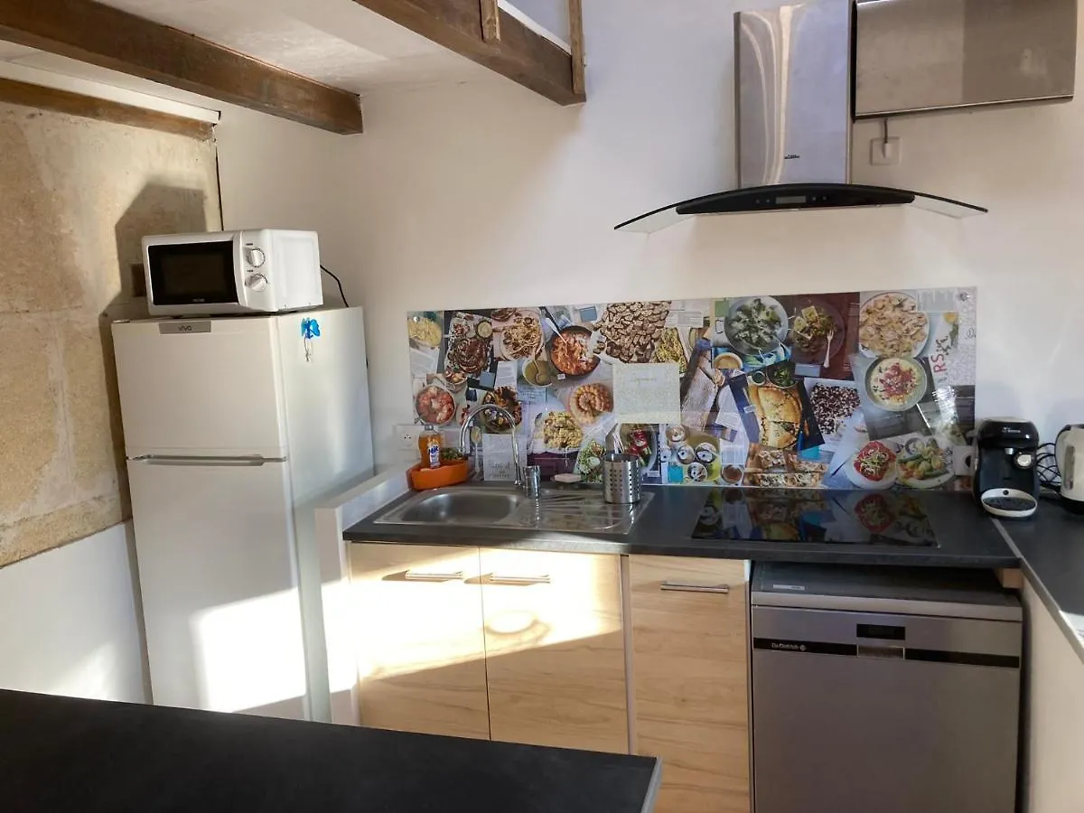 Apartment Pelissanne, Superbe Appartement Entierement Renove France