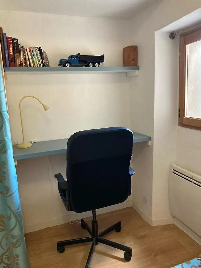 Pelissanne, Superbe Appartement Entierement Renove 0*, Pelissanne